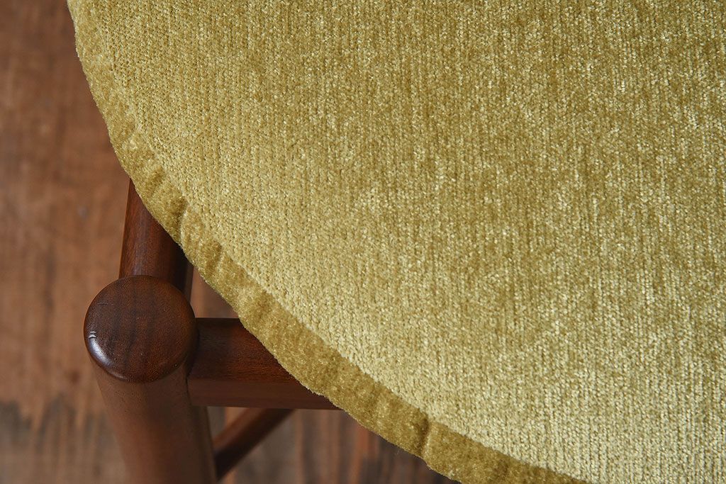 北欧家具　G-PLAN(ジープラン)　Fresco(フレスコ)　明るい色合いが素敵なビンテージサーキュラーチェア(ダイニングチェア、椅子)(2)