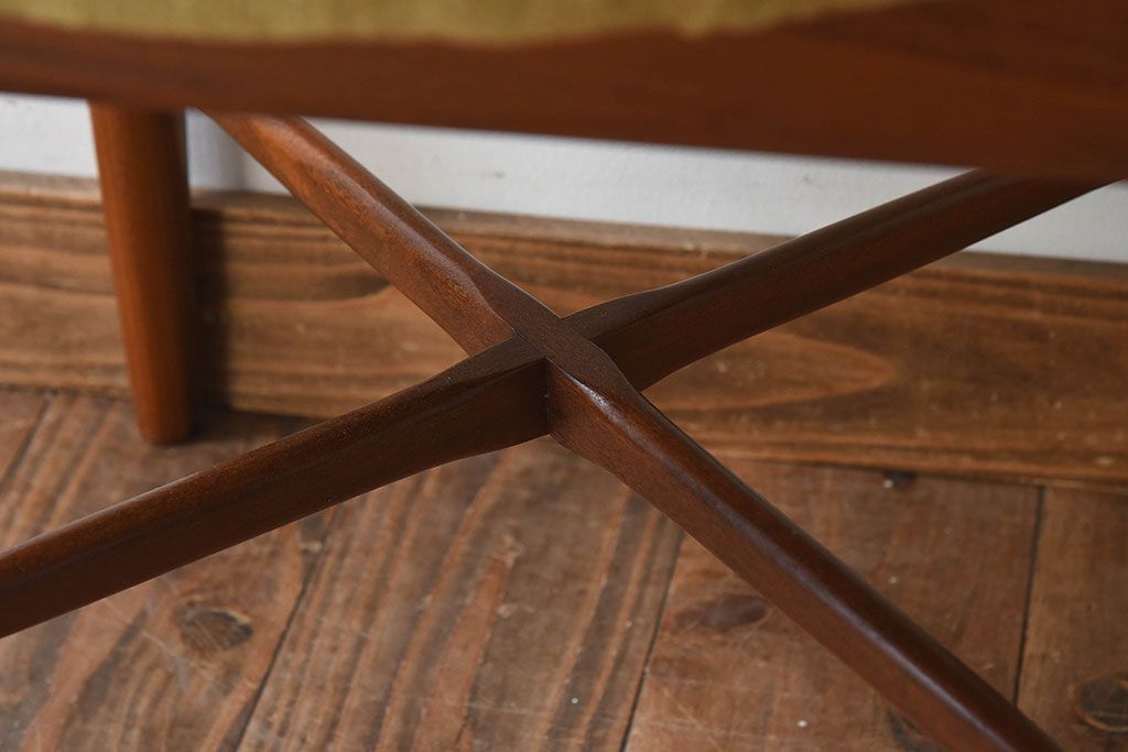 北欧家具　G-PLAN(ジープラン)　Fresco(フレスコ)　明るい色合いが素敵なビンテージサーキュラーチェア(ダイニングチェア、椅子)(2)