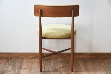 北欧家具　G-PLAN(ジープラン)　Fresco(フレスコ)　明るい色合いが素敵なビンテージサーキュラーチェア(ダイニングチェア、椅子)(2)