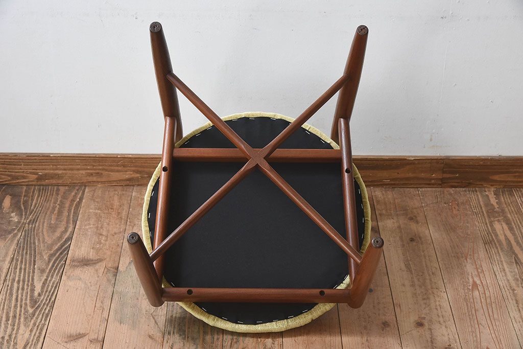 北欧家具　G-PLAN(ジープラン)　Fresco(フレスコ)　明るい色合いが素敵なビンテージサーキュラーチェア(ダイニングチェア、椅子)(2)