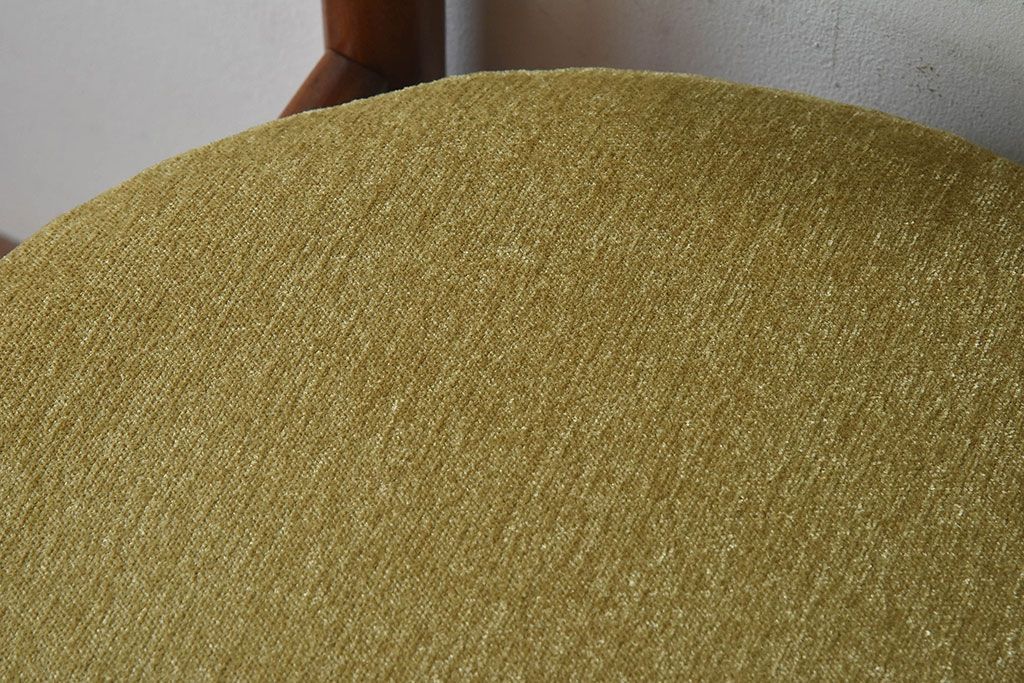 北欧家具　G-PLAN(ジープラン)　Fresco(フレスコ)　明るい色合いが素敵なビンテージサーキュラーチェア(ダイニングチェア、椅子)(3)