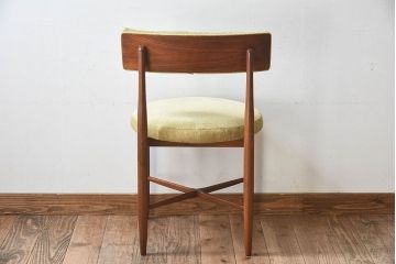 北欧家具　G-PLAN(ジープラン)　Fresco(フレスコ)　明るい色合いが素敵なビンテージサーキュラーチェア(ダイニングチェア、椅子)(3)