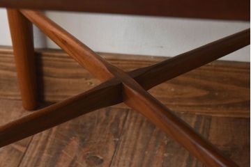 北欧家具　G-PLAN(ジープラン)　Fresco(フレスコ)　明るい色合いが素敵なビンテージサーキュラーチェア(ダイニングチェア、椅子)