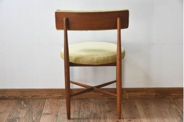 北欧家具　G-PLAN(ジープラン)　Fresco(フレスコ)　明るい色合いが素敵なビンテージサーキュラーチェア(ダイニングチェア、椅子)