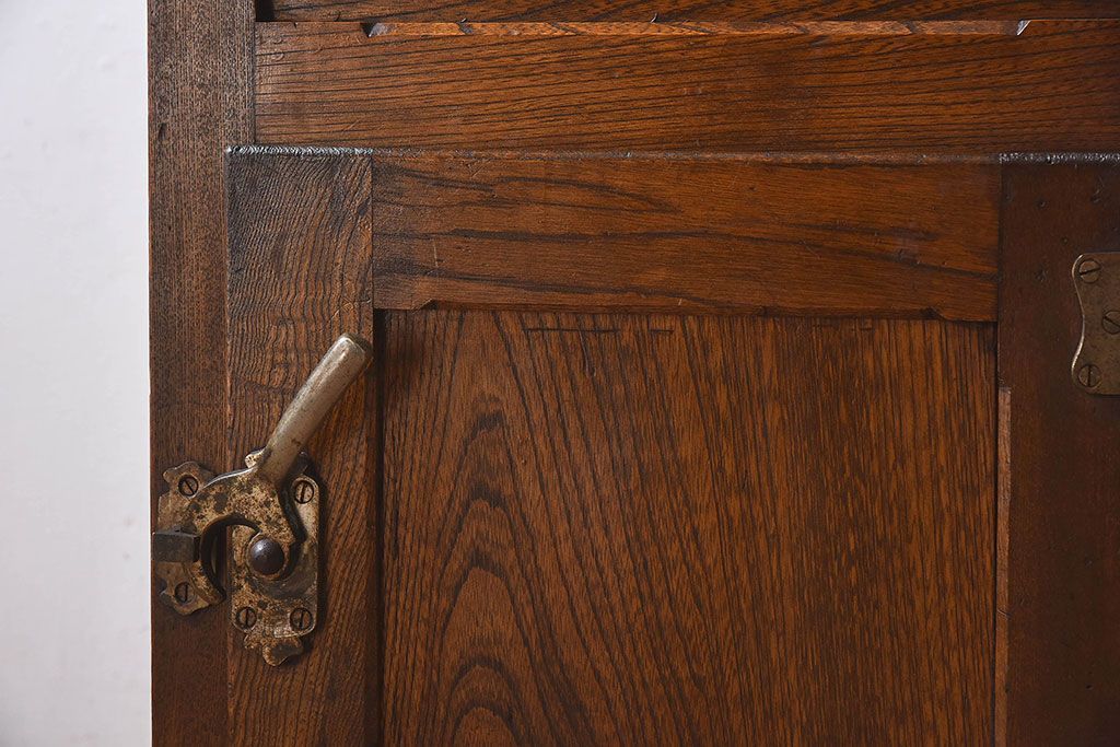 アンティーク雑貨　和製アンティーク　小振りな木製冷蔵庫(収納箱)