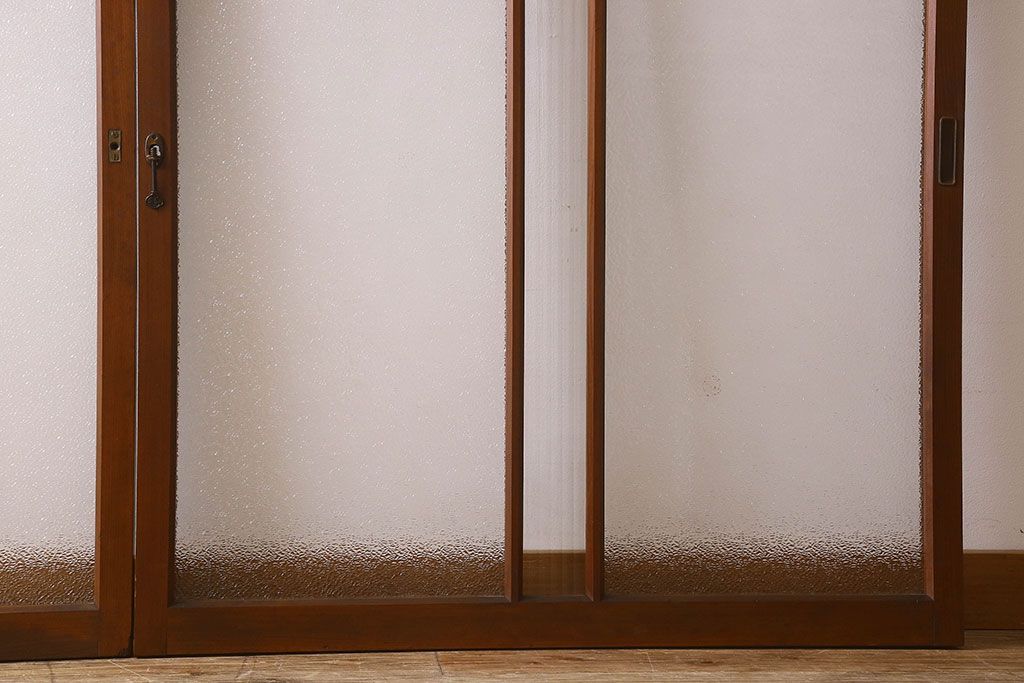 昭和レトロ　ダイヤガラス・モールガラス　2種のガラスがおしゃれなガラス戸(引き戸、窓)2枚組