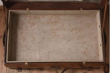 和製アンティーク　特大な本革性トランク(小物収納箱)