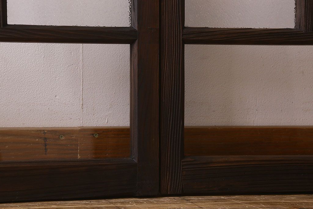 和製アンティーク　クリアガラス・ダイヤガラス使用　レトロなデザインが魅力的なガラス戸(窓、引き戸)2枚セット