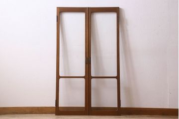 昭和レトロ　クリアガラス・モールガラス使用　懐かしい空気が漂う両開きのガラス扉(窓、ドア、観音扉)2枚セット