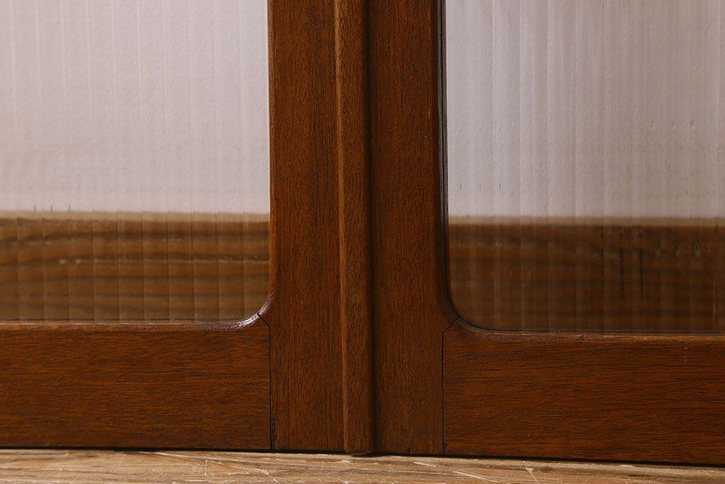 昭和レトロ　クリアガラス・モールガラス使用　懐かしい空気が漂う両開きのガラス扉(窓、ドア、観音扉)2枚セット