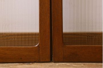 昭和レトロ　クリアガラス・モールガラス使用　懐かしい空気が漂う両開きのガラス扉(窓、ドア、観音扉)2枚セット