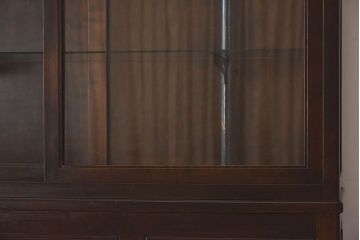 アンティーク家具　大正ロマン　カバ材　深みのある色合いが上品なアンティークガラスケース(ショーケース、飾り棚、陳列棚)