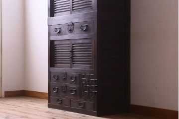 アンティーク家具　和製アンティーク　明治期!古い木製の美濃帳場箪笥(収納箪笥、収納棚)