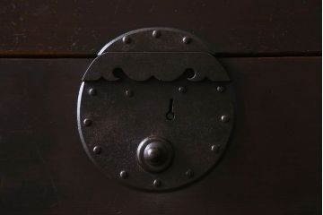 アンティーク家具　和製アンティーク　明治期!古い木製の美濃帳場箪笥(収納箪笥、収納棚)