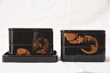輪島塗　花丸蒔絵　木製四段重箱(お重)(定価約70万)