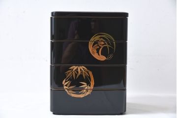 輪島塗　花丸蒔絵　木製四段重箱(お重)(定価約70万)