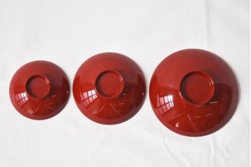 和食器　むさしの漆工芸　なかにし正　木製お屠蘇(おとそ)セット(銚子、杯)