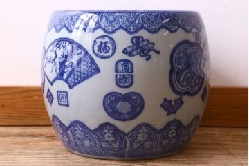 アンティーク雑貨　和製アンティーク　窓絵　懐かしさ漂う図柄が素敵な瀬戸火鉢(鉢カバー)