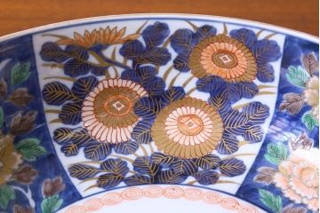 幕末明治期　伊万里焼　牡丹の図　色絵深鉢(深皿、二重高台)