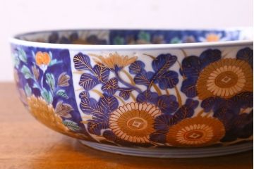 幕末明治期　伊万里焼　牡丹の図　色絵深鉢(深皿、二重高台)