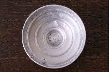 アンティーク雑貨　アルミ蓋付き　レトロな雰囲気を放つガラス瓶(角瓶)