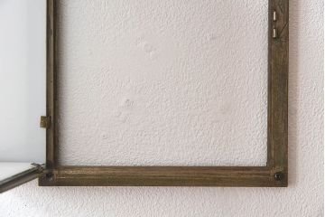 アンティーク雑貨　和製アンティーク　乳白ガラスのウォールランプカバー(壁掛け照明カバー)