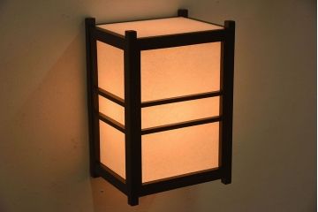 民芸照明　モダンな雰囲気漂うビンテージの壁掛け照明(行灯)