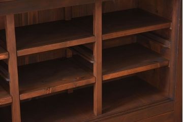 和製アンティーク　収納力抜群!大振りな二段重ね関西収納棚