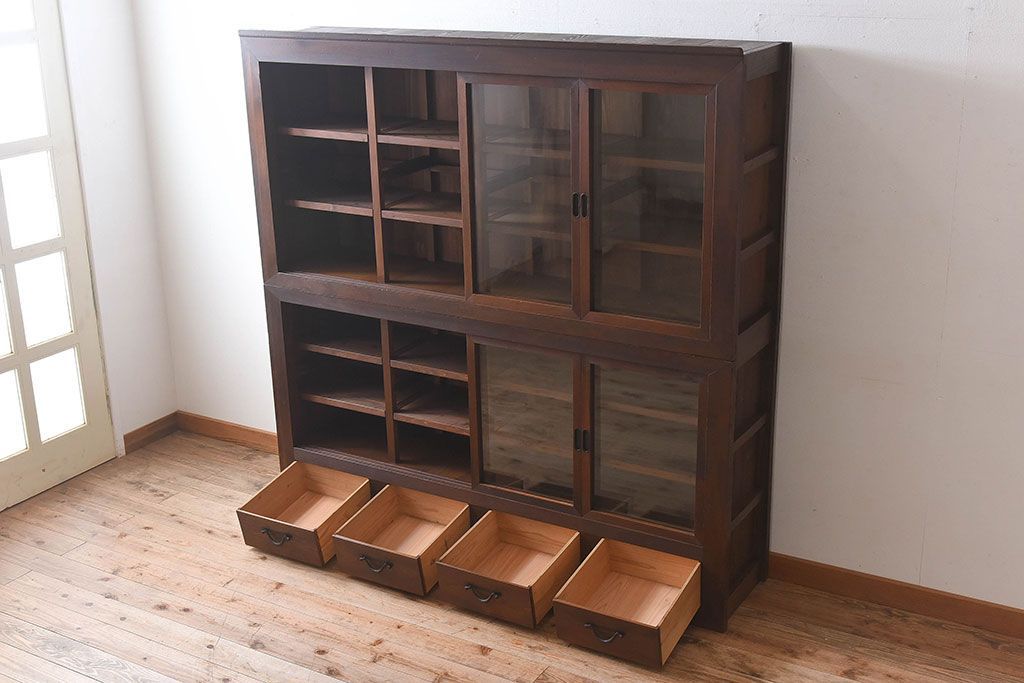 和製アンティーク　収納力抜群!大振りな二段重ね関西収納棚