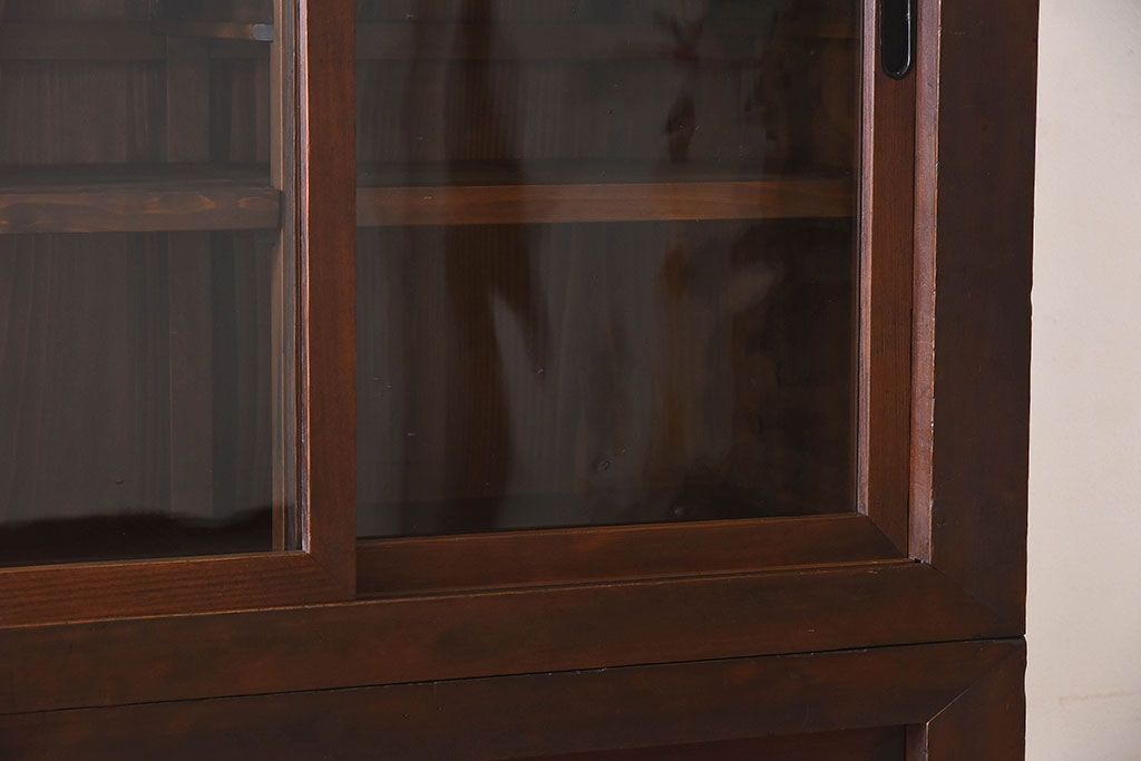 和製アンティーク　収納力抜群!大振りな二段重ね関西収納棚