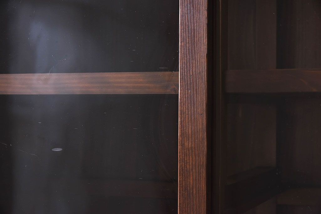 和製アンティーク　収納力抜群!大振りな二段重ね関西収納棚