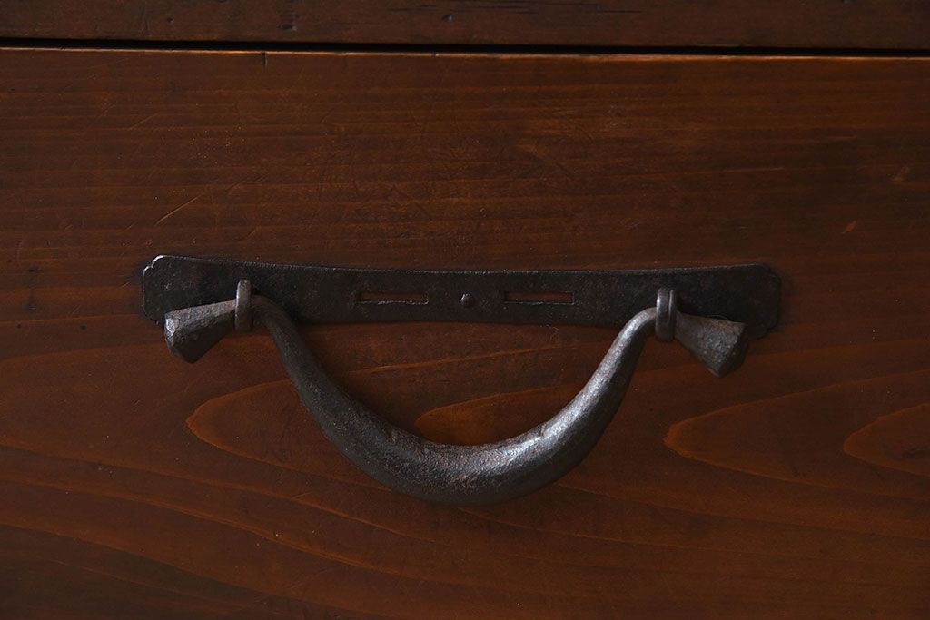 和製アンティーク　収納力抜群!大振りな二段重ね関西収納棚