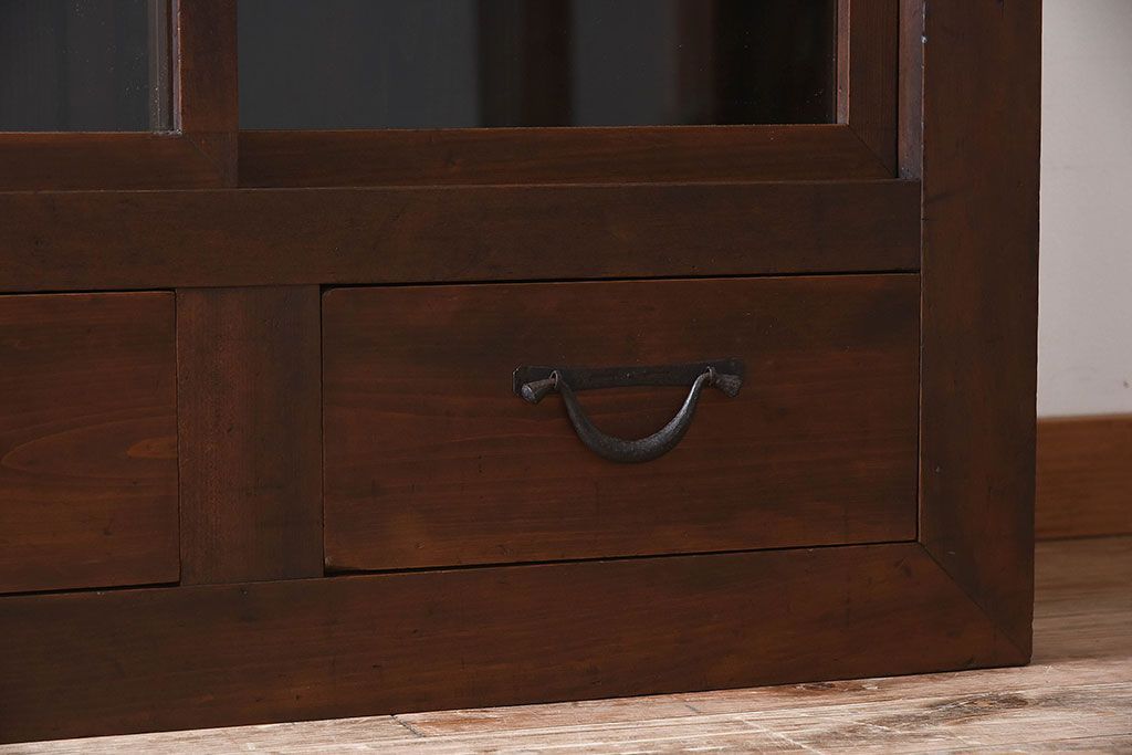 和製アンティーク　収納力抜群!大振りな二段重ね関西収納棚