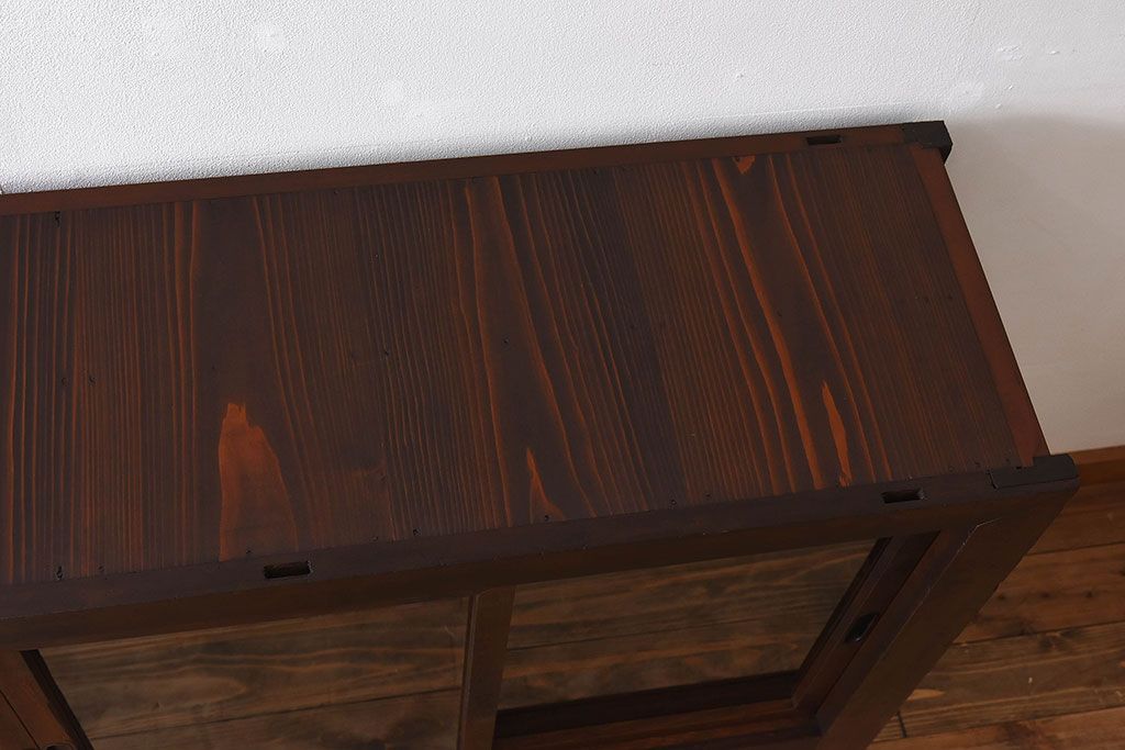 和製アンティーク　収納力抜群!大振りな二段重ね関西収納棚