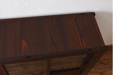 和製アンティーク　収納力抜群!大振りな二段重ね関西収納棚