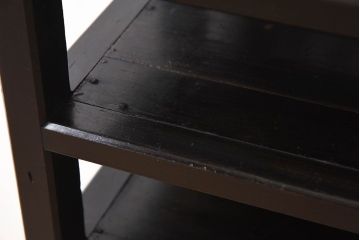 アンティーク家具　和製アンティーク　珍しいデザインが魅力的なオリジナルペイントの収納棚(飾り棚、陳列棚、下駄箱)