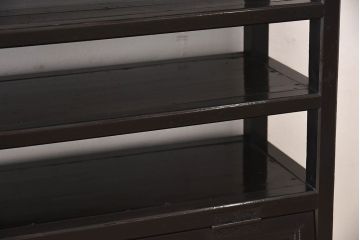 アンティーク家具　和製アンティーク　珍しいデザインが魅力的なオリジナルペイントの収納棚(飾り棚、陳列棚、下駄箱)