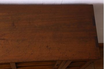 レトロ家具　和製アンティーク　レトロな雰囲気漂う下駄箱(収納棚、戸棚、本箱)