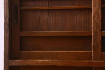 レトロ家具　和製アンティーク　レトロな雰囲気漂う下駄箱(収納棚、戸棚、本箱)