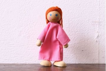 アンティーク雑貨　北欧ビンテージ　可愛らしい木製人形(ディスプレイ雑貨)(1)