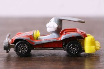 アンティーク雑貨　イギリスビンテージ　Corgi Classics(コーギー・クラシック)　バックス・バニー　ブリキのおもちゃ