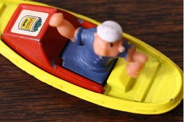 アンティーク雑貨　イギリスビンテージ　Corgi Classics(コーギー・クラシック)　ポパイ　ブリキのおもちゃ(1)