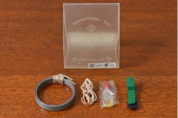 アンティーク雑貨　昭和レトロ　タイガー商会　T.K　ジョッキーゴマ