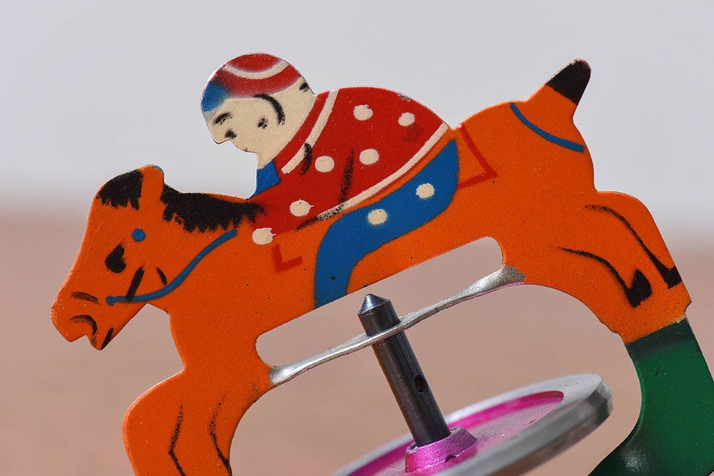 アンティーク雑貨　昭和レトロ　タイガー商会　T.K　ジョッキーゴマ