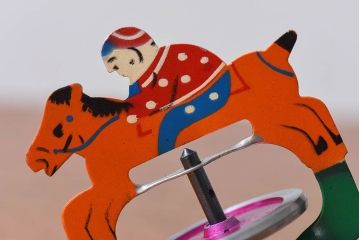 アンティーク雑貨　昭和レトロ　タイガー商会　T.K　ジョッキーゴマ