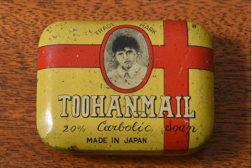 アンティーク雑貨　昭和初期　レトロなティン缶(ブリキ缶、小物入れ)(1)