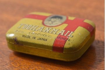 アンティーク雑貨　昭和初期　レトロなティン缶(ブリキ缶、小物入れ)(1)