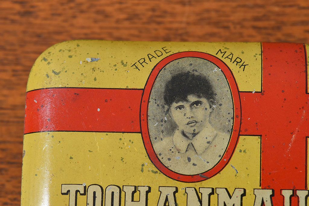 アンティーク雑貨　昭和初期　レトロなティン缶(ブリキ缶、小物入れ)(1)