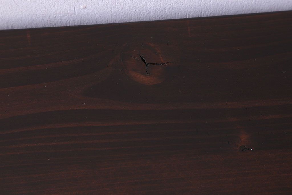 アンティーク家具　和製アンティーク　ヒノキ材天板　観音開き　和モダンな雰囲気が漂う脚付き箪笥ローチェスト(引き出し、テレビボード)(2)