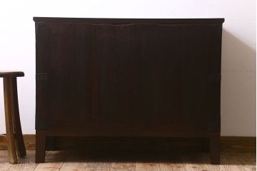 アンティーク家具　和製アンティーク　ヒノキ材天板　観音開き　和モダンな雰囲気が漂う脚付き箪笥ローチェスト(引き出し、テレビボード)(2)